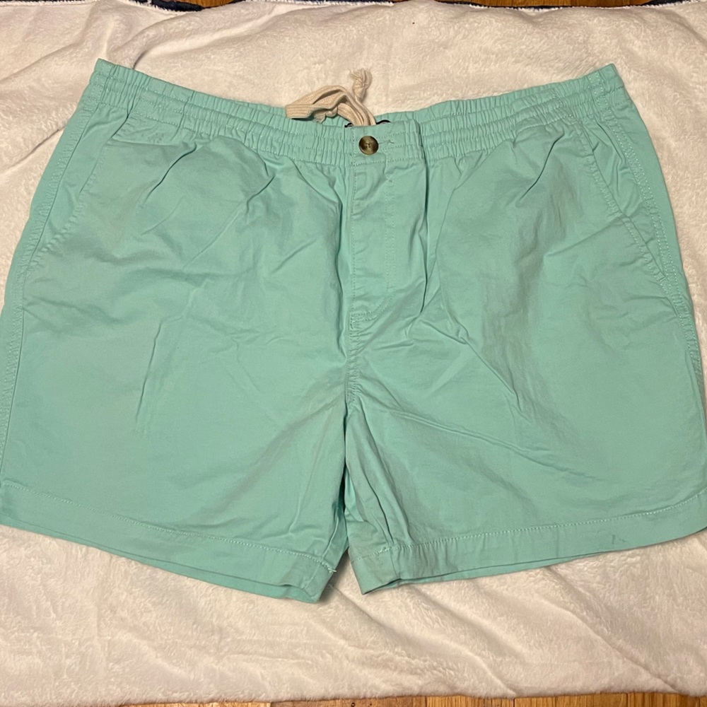 Men’s Crown & Ivy Shorts